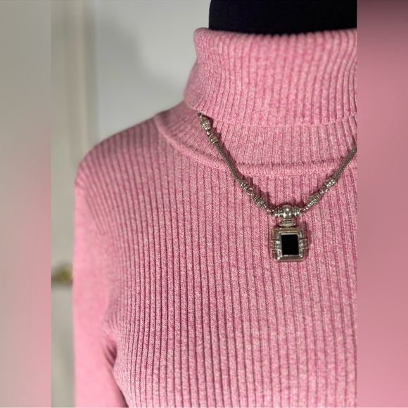 Kim Rogers Soft Pink Turtleneck Sweater - Picture 2 of 5